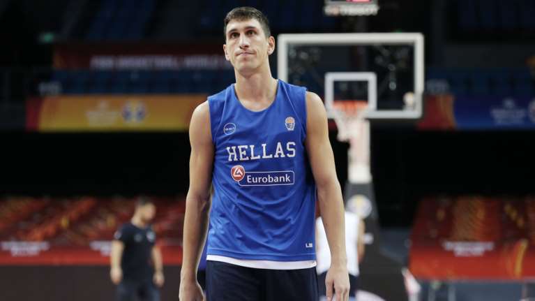 Λαρεντζάκης από Ισπανία: &quot;Έκπληκτοι οι Ισπανοί με το πώς διαχειρίστηκε η Ελλάδα τον κορονοϊό&quot;