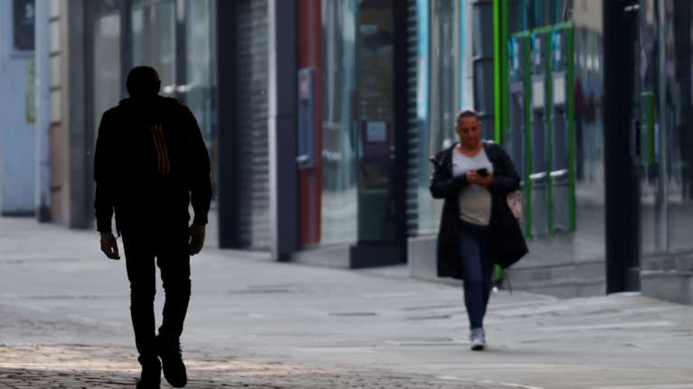 Κορονοϊός - Τα κλείνουν όλα στη Βρετανία: Lockdown μέχρι τον Μάρτιο