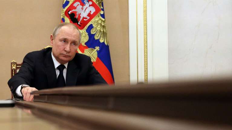 Πόλεμος στην Ουκρανία: Πολύωρη η συνομιλία Σρέντερ με Πούτιν στη Μόσχα