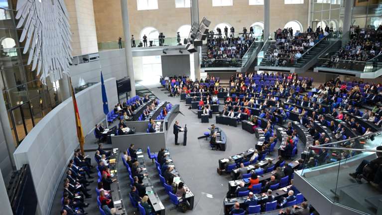 Γερμανία: Πρώην βουλευτής καταδικάστηκε για το σκάνδαλο &quot;Caviargate&quot; στο Συμβούλιο της Ευρώπης