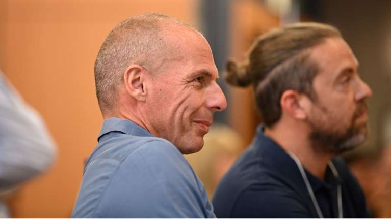 Τι συμβαίνει στο κόμμα του Βαρουφάκη;- Γιατί τον εγκαταλείπουν η μια μετά την άλλη οι γυναίκες βουλευτές