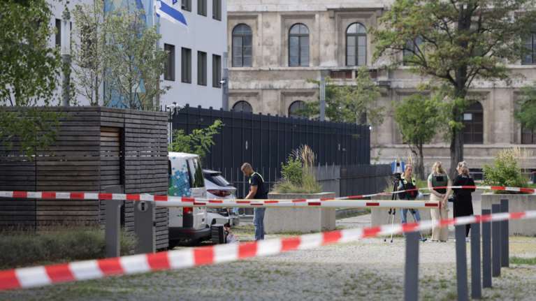 Μόναχο: Αυστριακός βοσνιακής καταγωγής και υποστηρικτής του ISIS ο δράστης της επίθεσης