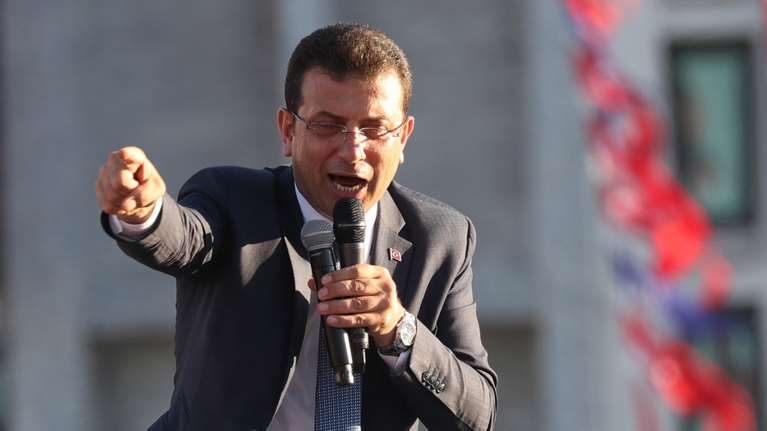 Τουρκία: Στέρηση των πολιτικών δικαιωμάτων του Ιμάμογλου ζήτησε ο εισαγγελέας - Για το &quot;ηλίθιοι&quot; που είπε το 2019