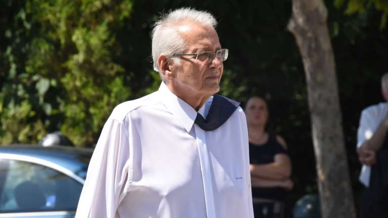 Η αποκάλυψη για τον Δημήτρη Κωνσταντάρα - &quot;Στον ώμο του κρεμόταν το μηχάνημα υποστήριξης της αναπνοής&quot;