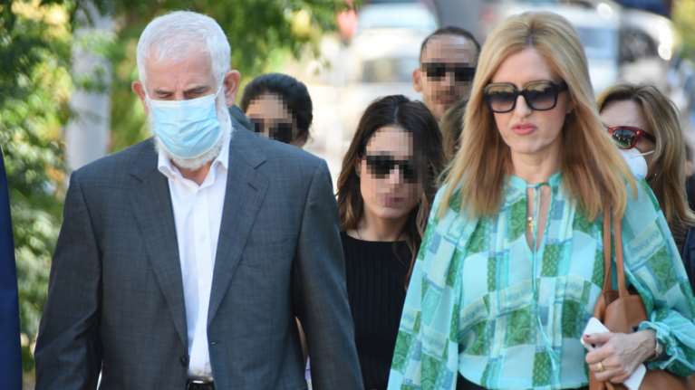 Πέτρος Φιλιππίδης: Η επιθυμία να ξαναπαιχτούν τα σίριαλ που έχει κάνει - &quot;Αρπάχτηκε&quot; η δικηγόρος του με την Καινούργιου