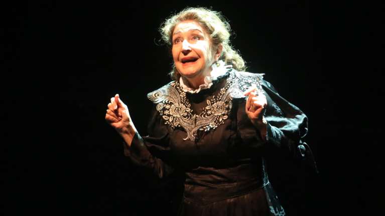 Στο αποτεφρωτήριο Ριτσώνας ο τελευταίος αποχαιρετισμός στη Σοφία Σεϊρλή