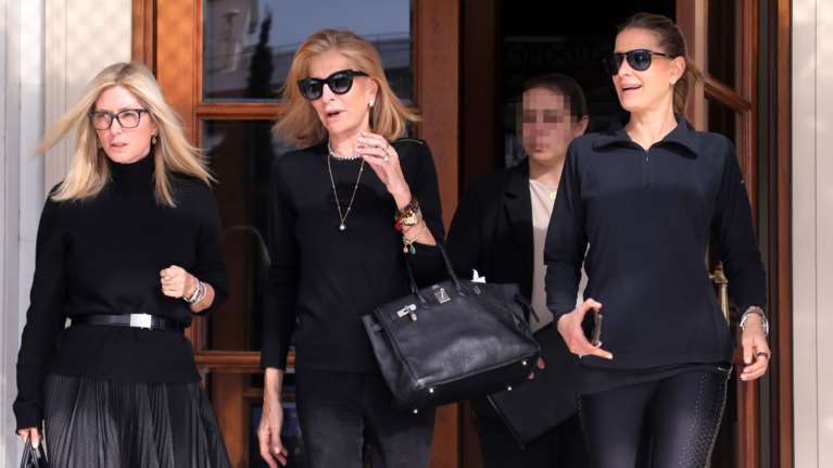 Μαρί Μπλανς Μπίερλαϊν: Η αφιέρωση της Τατιάνας Μπλάτνικ στη μαμά της, οι δυο γάμοι, η αυτοκτονία και η αριστοκρατική εμφάνιση