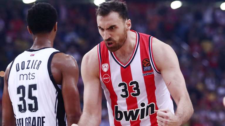 Euroleague: Ο ψυχωμένος Ολυμπιακός λύγισε την Παρτίζαν στην παράταση με 98-94