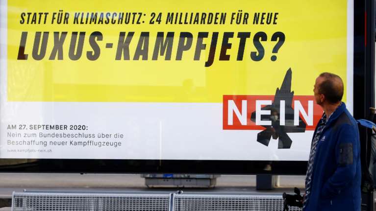 Η Ελβετία κάνει δημοψήφισμα για την προμήθεια μαχητικών αεροσκαφών