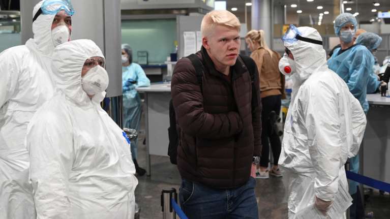 Η Ρωσία διαψεύδει την ΕΕ ότι παραπληροφορεί για τον κορονοϊό