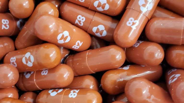 Καλά νέα: Το χάπι της Merck λειτουργεί εναντίον της μετάλλαξης Όμικρον - Τι δείχνουν 6 έρευνες