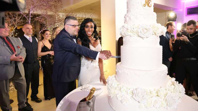 Η Ελέτσι κατηγορεί γνωστή influencer ότι την κάρφωσε στην εφορία: Δεν θα την αφήσω, θα τη βρω