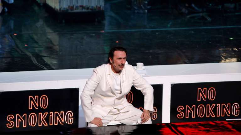 Ρένος Χαραλαμπίδης: Αυτοί που με έθαψαν δεν αναθεώρησαν ποτέ - Ήμουν νέος και πληγώθηκα [βίντεο]