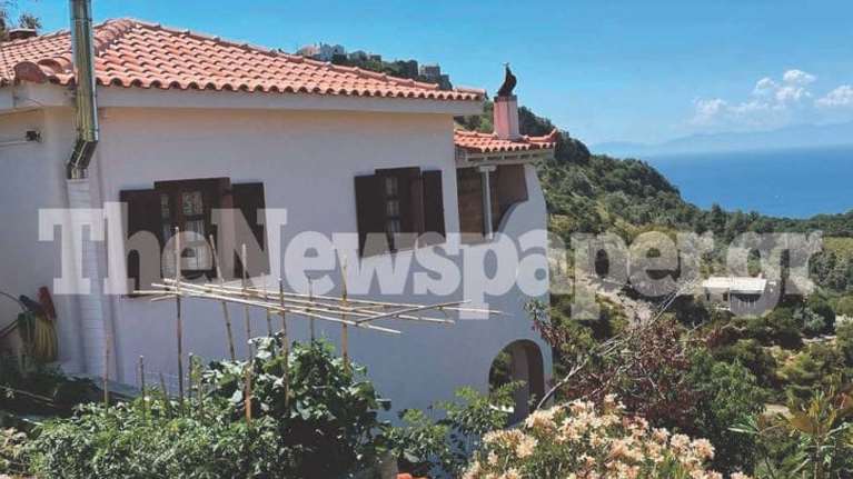 Γλυκά Νερά: Γεμάτη θυμό και πολλά &quot;γιατί&quot; η μητέρα της Καρολάιν - Δεν υποπτευόταν τον πιλότο που την αγκάλιαζε