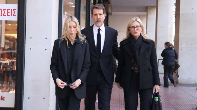 Παύλος: Η πρώτη δήλωση on camera μετά την κηδεία, τα δύο μνημόσυνα και η αναχώρηση για Νέα Υόρκη