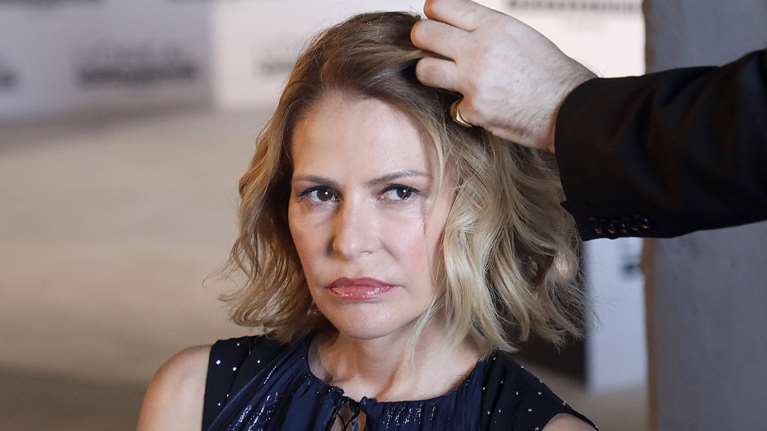 Τζένη Μπαλατσινού: "Βασανίζεται ψυχολογικά όλη η οικογένεια με αυτές τις φήμες"