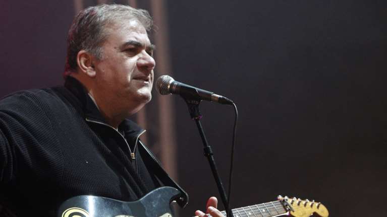 Δημήτρης Σταρόβας: Βελτιωμένη η κατάστασή του μετά το εγκεφαλικό - Επικοινωνεί με το περιβάλλον