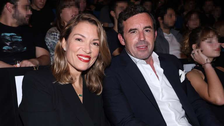 Το απίθανο blazer dress της Βίκυς Καγιά στο Φεστιβάλ Θεσσαλονίκης - Στιλάτο ζευγάρι με τον σύζυγό της Ηλία Κρασσά