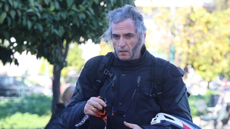 Ο Σερβετάλης για τη δήλωσή του για τις αμβλώσεις: Την επόμενη μέρα μου έστειλαν email ότι ακυρώνεται η συνεργασία μας