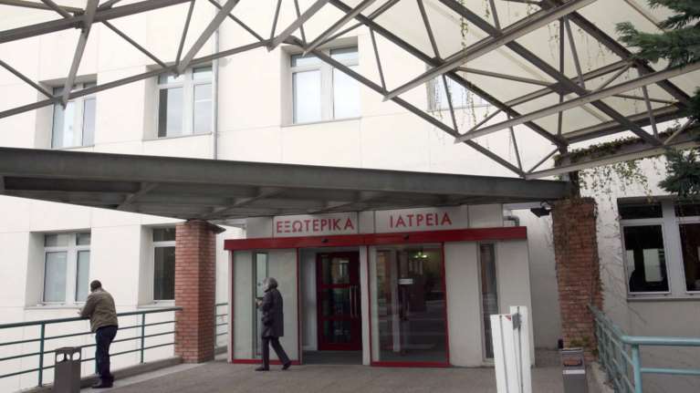 Σοκ στα Γιαννιτσά: Άγριος ξυλοδαρμός 13χρονης από τέσσερα ανήλικα κορίτσια - Μεταφέρθηκε σε νοσοκομείο