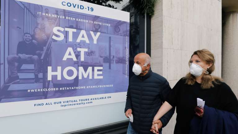 Εξήγηση Τσιόδρα: Γιατί οι γυναίκες είναι πιο ανθεκτικές στον κορονοϊό [Βίντεο]