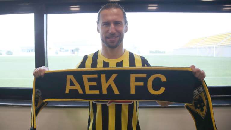 ΑΕΚ: Επίσημη η "βόμβα" - Ανακοινώθηκε ο Γκρεγκόρζ Κριχόβιακ [Εικόνες - Βίντεο]