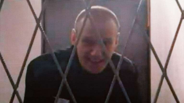 Χαμογελαστός μία μέρα πριν από τον θάνατό του: Το τελευταίο βίντεο του Ναβάλνι από τις σκληρές φυλακές &quot;Πολικός Λύκος&quot;