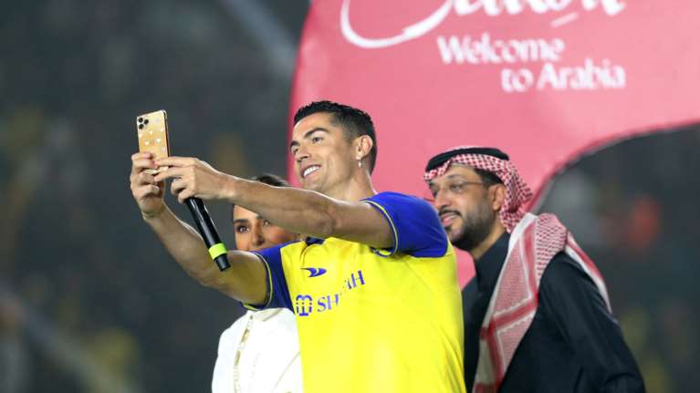 Μουντιάλ 2030: Ο Ρονάλντο θα πάρει 200 εκατ. ευρώ για να προωθήσει τη συμμετοχή Ελλάδας, Σ. Αραβίας και Αιγύπτου