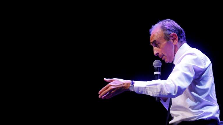 Ερίκ Ζεμούρ: Ο ακροδεξιός που θέλει να γίνει ο Γάλλος Τραμπ - Προκλητικές δηλώσεις και υστερική ρητορεία