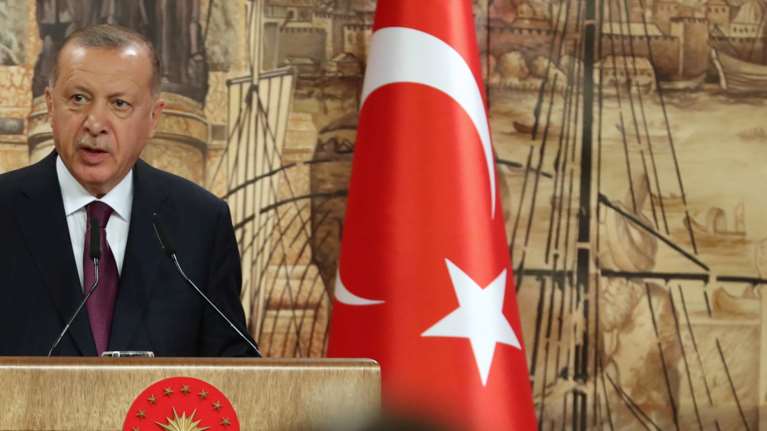 Ακραίες απειλές Ερντογάν: Ελπίζω να μην πληρώσουν βαρύ τίμημα - Κανείς δεν θα μας εγκλωβίσει με ένα νησί 10 km²