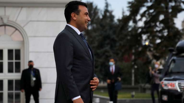 Βόρεια Μακεδονία: Γλίτωσε την πρόταση μομφής η κυβέρνηση Ζάεφ - Ελλειψη απαρτίας για μία έδρα στη συνεδρίαση της Βουλής