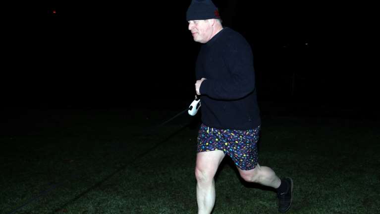 Τρέχει και δεν φτάνει ο Μπόρις Τζόνσον μετά τον σάλο: &quot;Κανείς δεν μου είπε ότι το κορονοπάρτι ήταν παράνομο&quot;