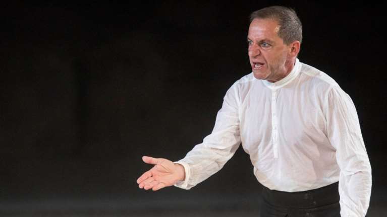 Λιγνάδης: Κατ΄ αντιπαράταση εξέταση με το θύμα του βιασμού ζητά ο Κούγιας - Να κατασχεθούν τα ψηφιακά αρχεία του ζητά ο Βλάχος