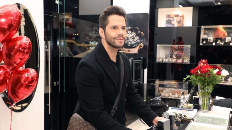 Έξαλλος ο Τσαλίκης με τον ΣΚΑΪ: &quot;Θα το πάρουν το μάθημα, δεν υπάρχει περίπτωση να γλιτώσουν&quot; [βίντεο]