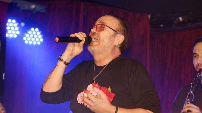 Γονίδης: Κάτι μας κρύβουν για τον κορονοϊό - Τι είπε για τον... Μπιλ Γκέιτς