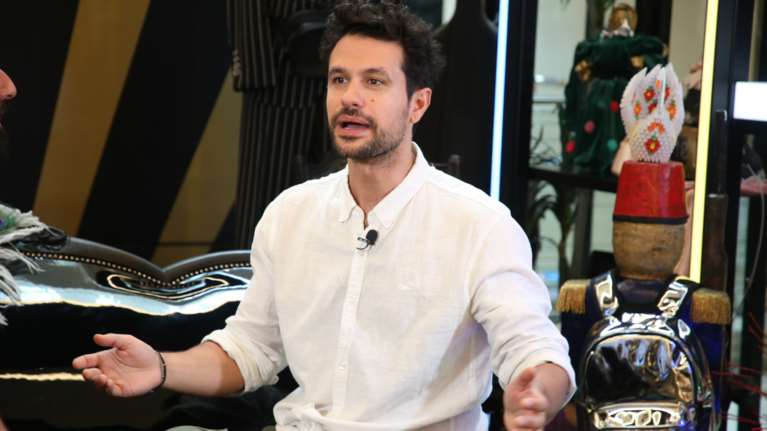 Ορφέας Αυγουστίδης: Η σπάνια εμφάνιση με τη σύντροφό του, Γεωργία [Εικόνες]