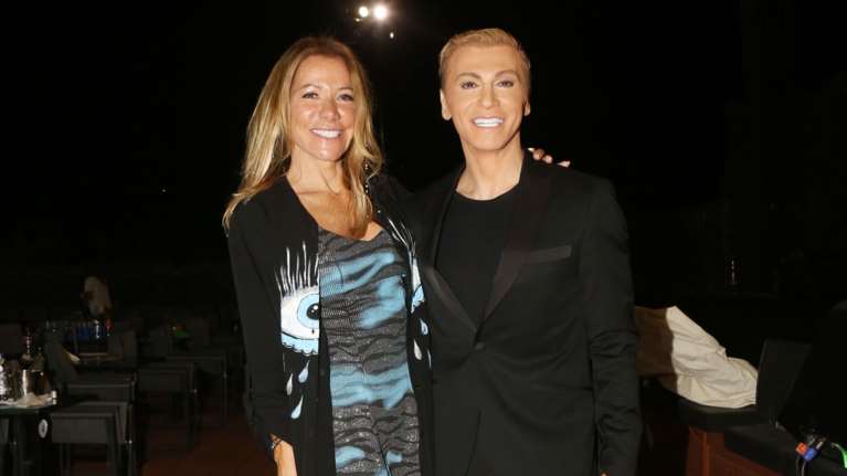 Μαριάννα Λάτση: Πιο λαμπερή από ποτέ με αποκαλυπτική εμφάνιση στο θέατρο