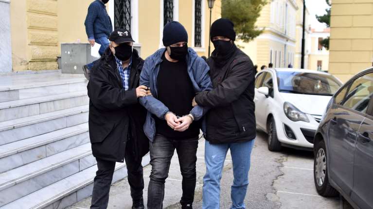 Κατέθεσε νύχτα και υπό άκρα μυστικότητα ο 25χρονος που καταγγέλλει για βιασμό τον Λιγνάδη - Ήρθε από τη Σουηδία