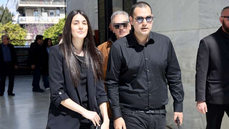 Χρίστος Κούγιας: Η φωτογραφία και οι τρυφερές ευχές στην αδελφή του Μάιρα