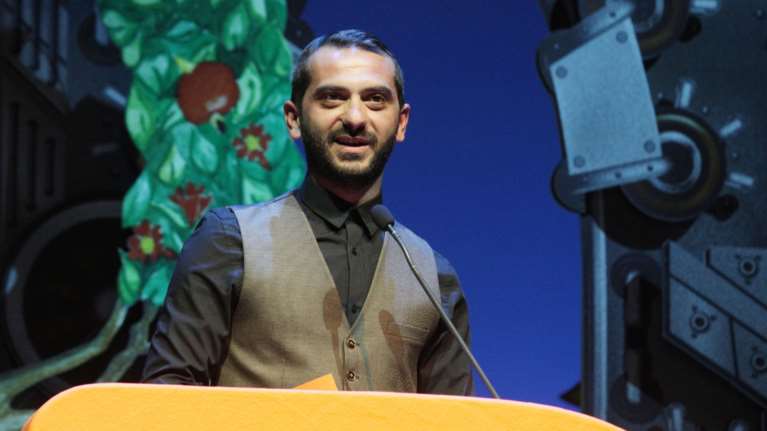 Λεωνίδας Κουτσόπουλος: Ανέβαλε το μουσικό φεστιβάλ του λόγω κορονοϊού