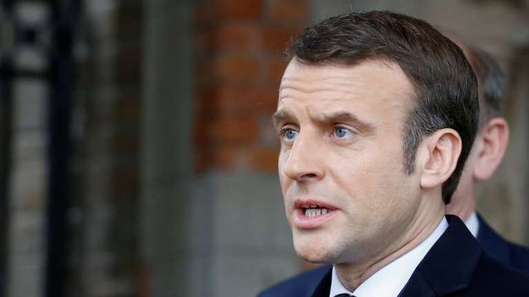 Πακέτο μαμούθ 45 δισ. ευρώ για τη γαλλική οικονομία ανακοίνωσε ο Μακρόν