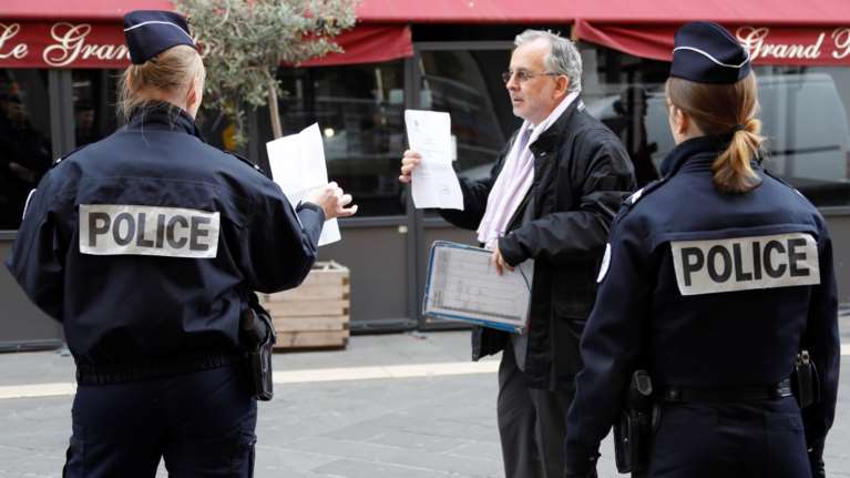 Καταρρέει το σύστημα υγείας στην ανατολική Γαλλία - Ενεργοποιούνται τα στρατιωτικά νοσοκομεία