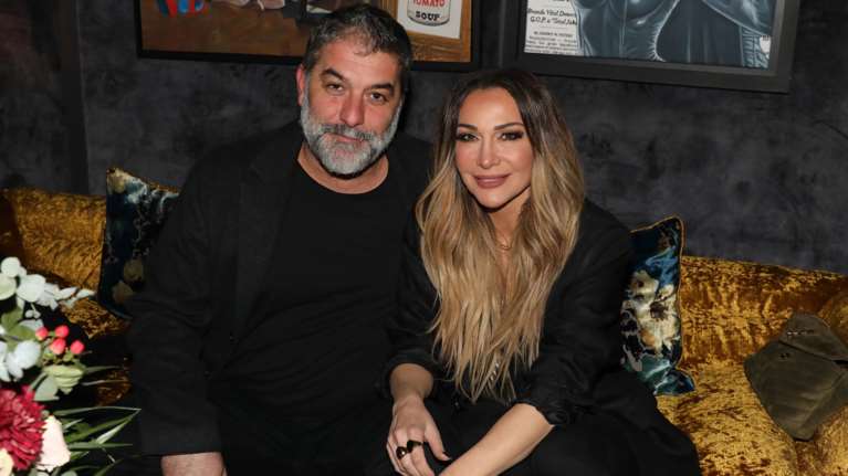 Αποκαλυπτικός Μπισμπίκης για φωτογραφία με Βανδή: &quot;Άνθρωπος που καθόταν στο ταβερνάκι στα Εξάρχεια την πούλησε 50 ευρώ&quot;