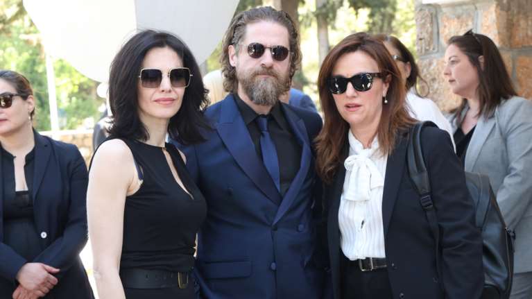 Μαριλίτα Λαμπροπούλου - Δημήτρης Λάλος: Μαζί στην κηδεία του Γιώργου Καραγιάννη, νέες φήμες για τη σχέση τους