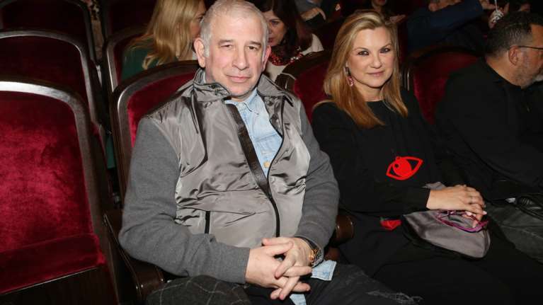 Ελπίδα Νίνου: Αυτή είναι η δουλειά στον ιδιωτικό τομέα που κάνει η σύζυγος του Πέτρου Φιλιππίδη