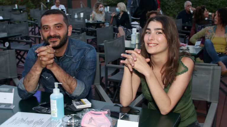 Χρύσα Μιχαλοπούλου: Η σύντροφος του Λεωνίδα Κουτσόπουλου, ποζάρει με μπικίνι στον 7ο μήνα της εγκυμοσύνης