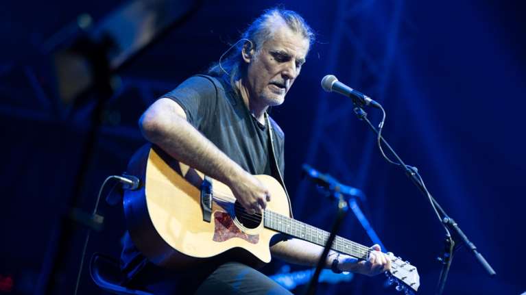 Γαμπρός για δεύτερη φορά ο Φίλιππος Πλιάτσικας - Ποια είναι η σύντροφός του [εικόνες]