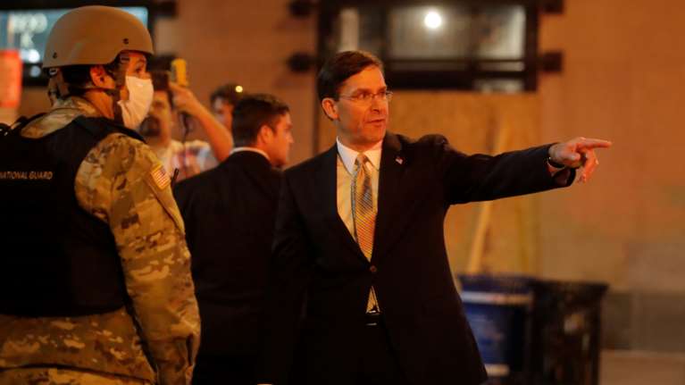 ΗΠΑ: Έτοιμος να απομακρύνει τον υπουργό Άμυνας ο Τραμπ - Διέψευσε ο Λευκός Οίκος