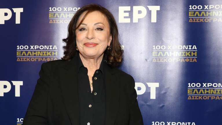 "100 χρόνια Ελληνικής Δισκογραφίας" χωρούν σε ένα ντοκιμαντέρ; Ναι, αρκεί να μην τελειώσει...