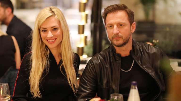 Το follow του Κώστα Καραφώτη στην Κάτια Μάνου αμέσως μετά τον γάμο τους - &quot;Παραδοσιακός σε όλα&quot; [εικόνα]